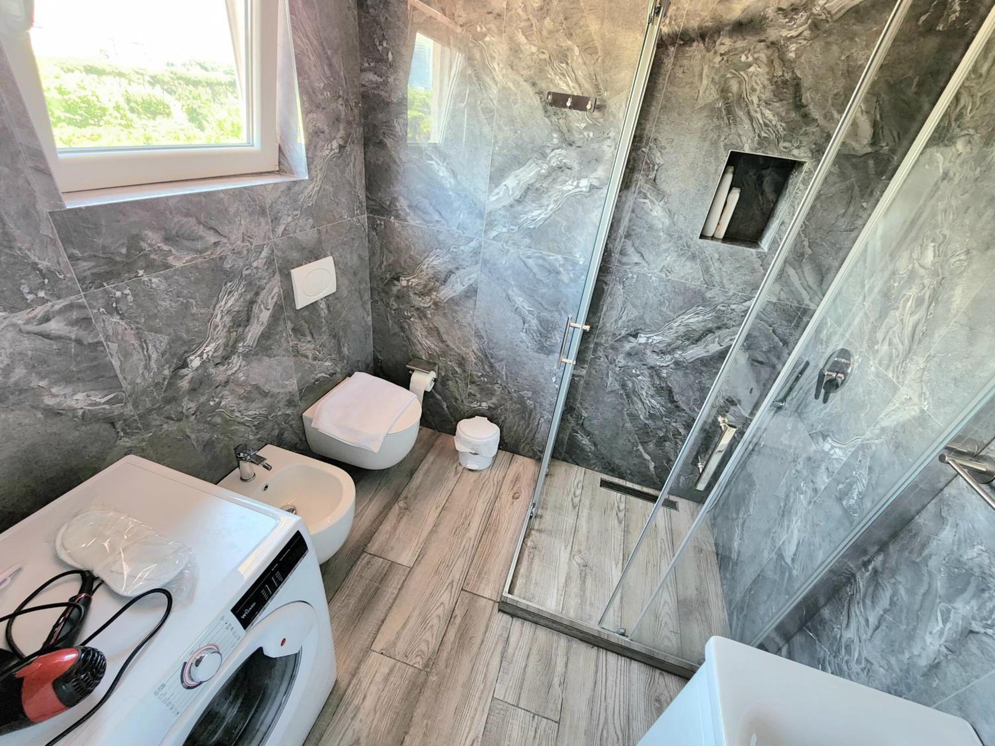 Tirana City Center Penthouse Oasis Εξωτερικό φωτογραφία